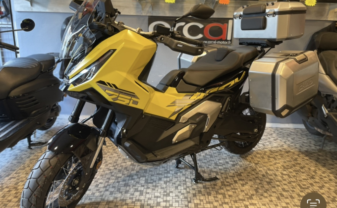 Honda X-adv 750 image 4